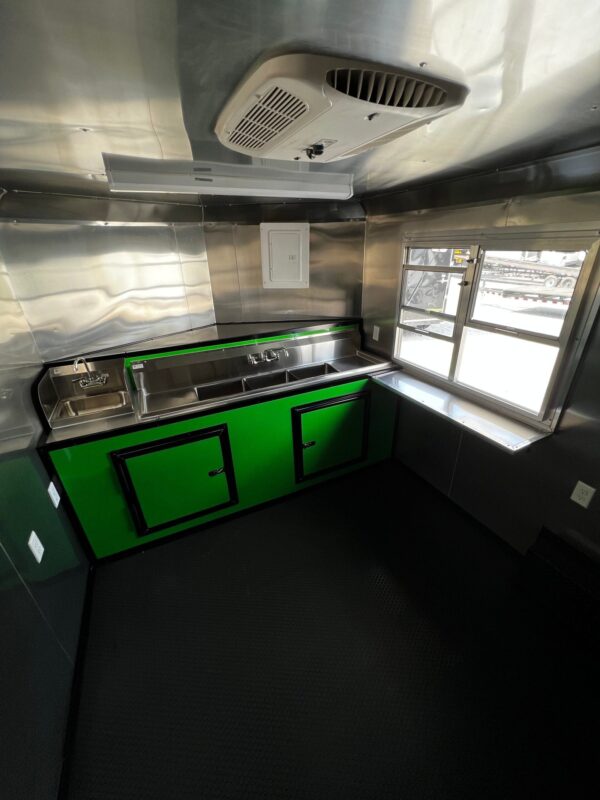 2025 8.5x16 Fast Cargo Concession Trailer - Image 5