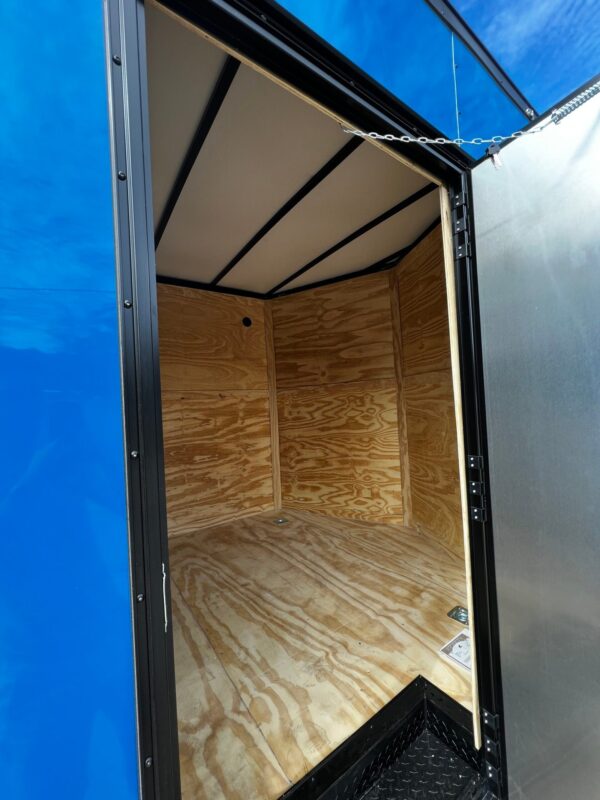 2025 8.5x24 Fast Cargo Hauler Trailer - Image 7