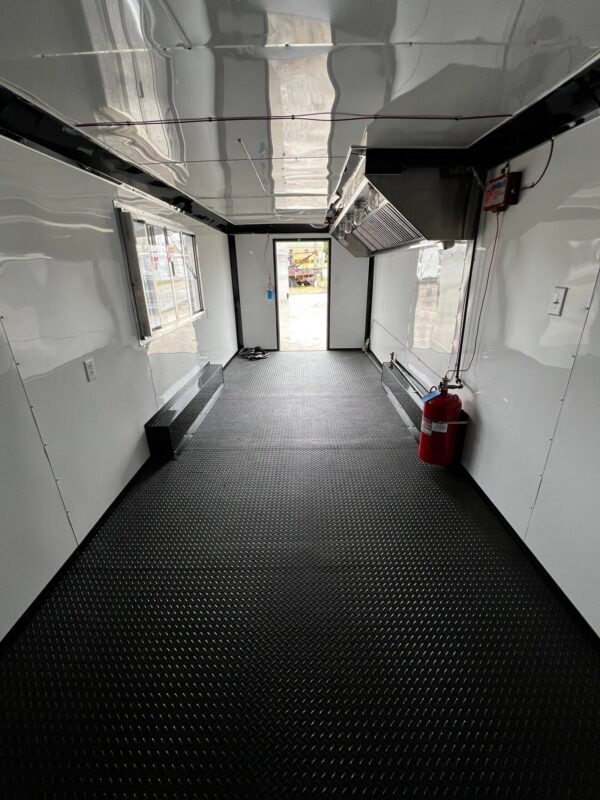 2025 8.5x24 Fast Cargo Concession Trailer - Image 9