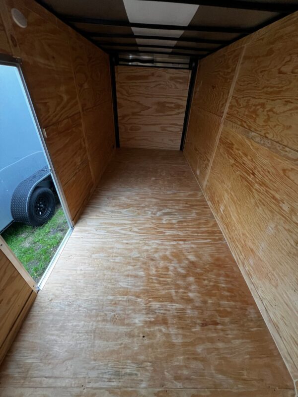 2025 7x16 Xtreme Cargo Enclosed Trailer - Image 5