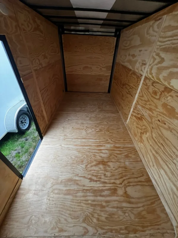 2025 7x16 Xtreme Cargo Enclosed Trailer - Image 5