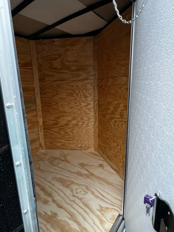 2025 6x12 Xtreme Cargo Enclosed Trailer - Image 4