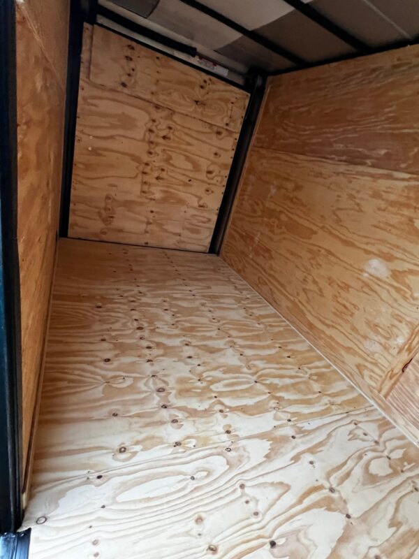 2025 6x12 Xtreme Cargo Enclosed Trailer - Image 5