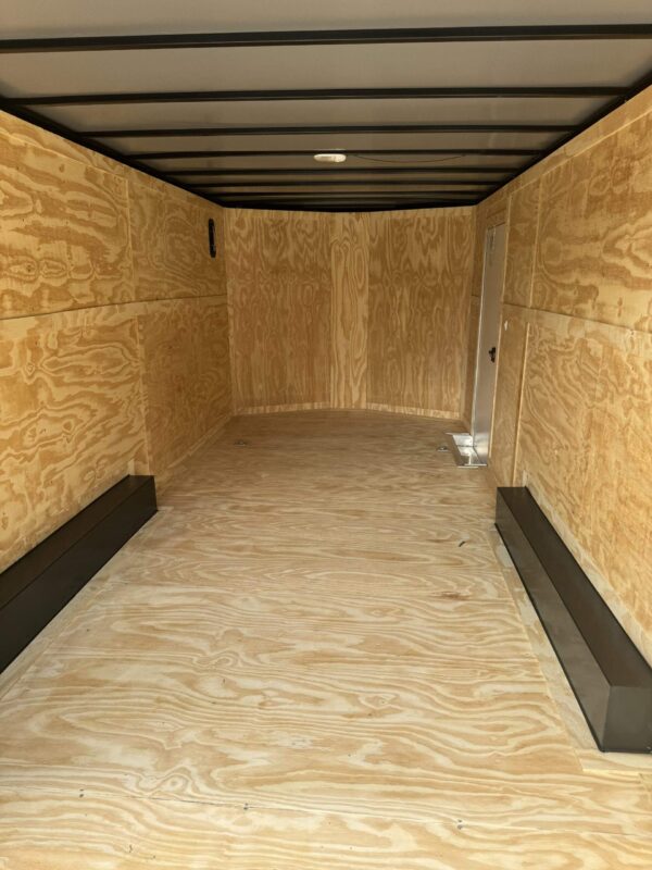 2025 8.5x20 Titanium Enclosed Trailer - Image 4